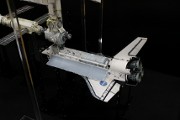 「PMA-3」にドッキングした「アトランティス(STS-98)」